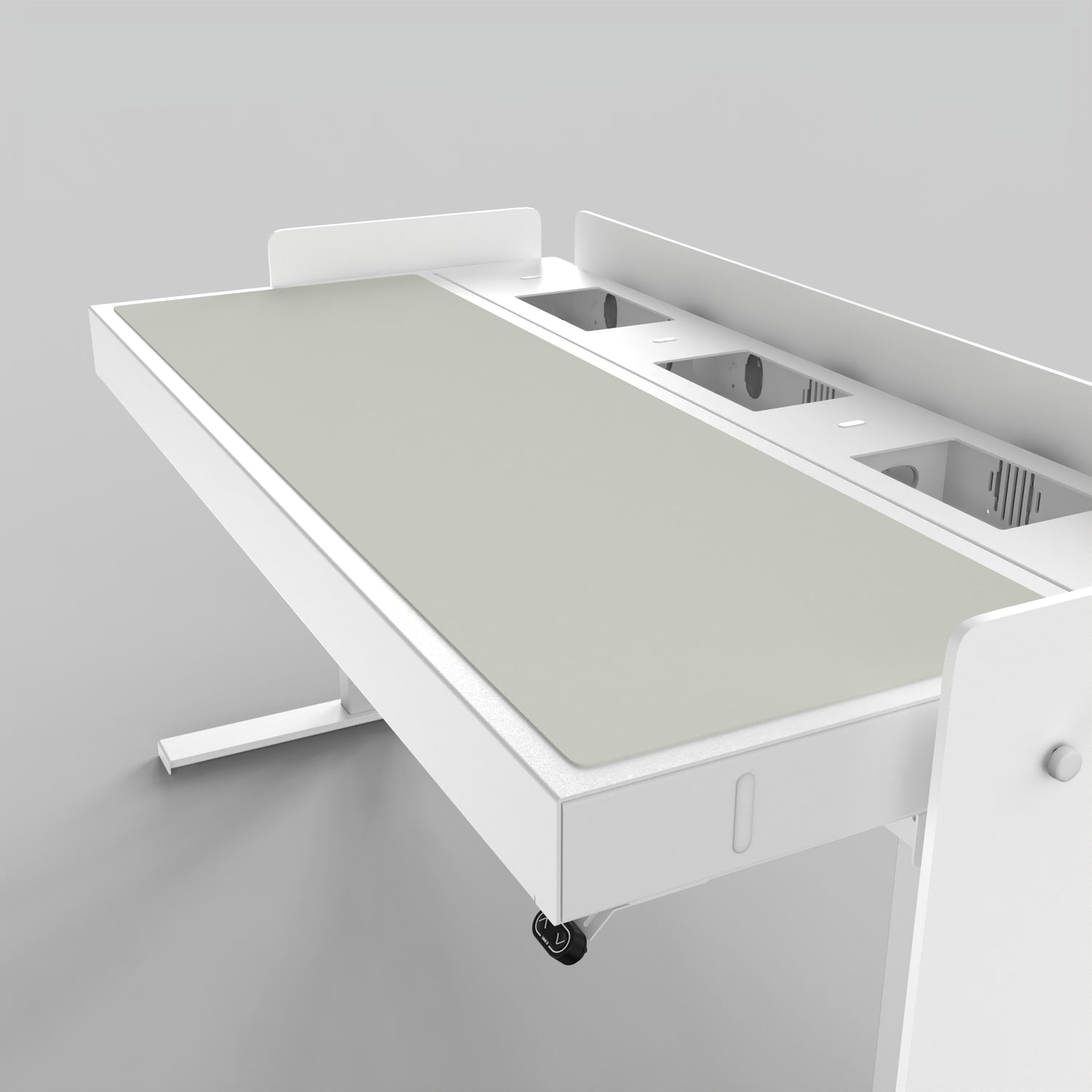 Deskpad for Heckler Lectern 6U in Vapour finish.