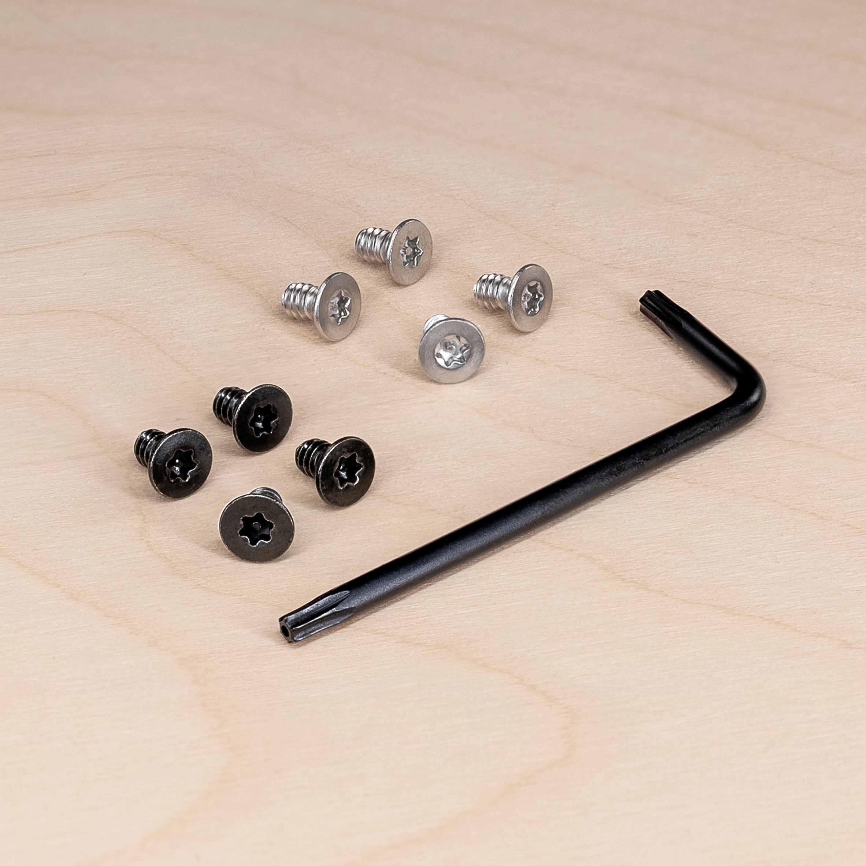 Replacement Screws T226, product photo showing assembly screws and security hex key