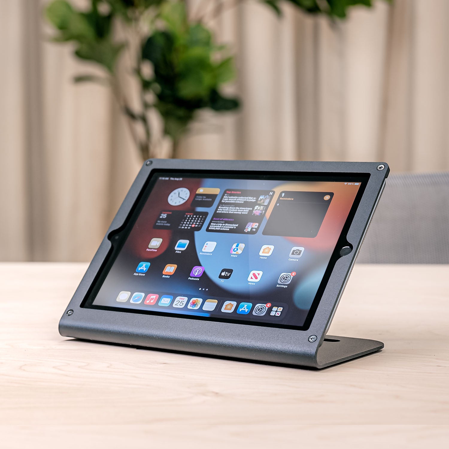 Heckler Stand Prime for iPad 7th, 8th &amp; 9th Generation — Black Grey, front three-quarter view